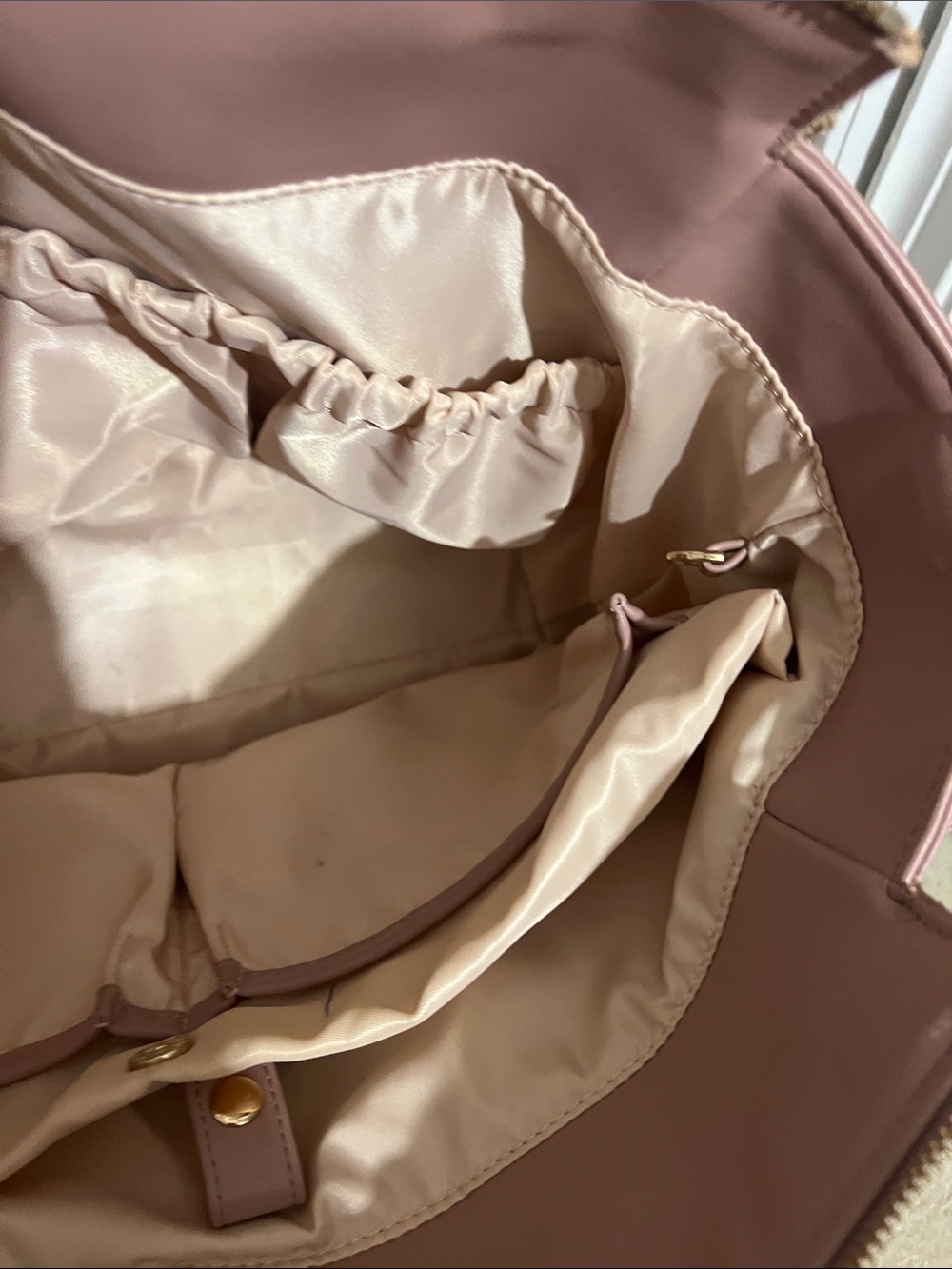 White Elm Rose-Mauve Tote with Tassel Accent - Picture 5 of 11